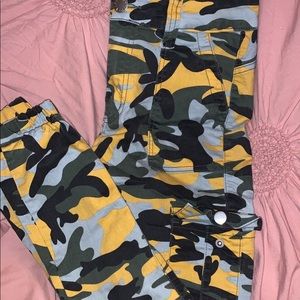 Size 6 camo pants